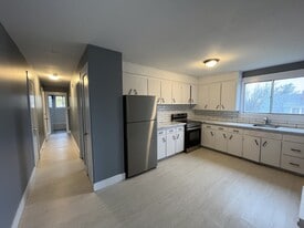 46 Terris Ave in Moncton, NB - Building Photo