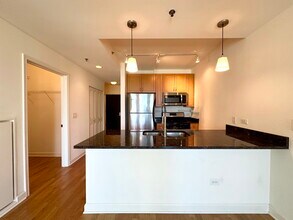 1400 S Michigan Ave in Chicago, IL - Building Photo - Building Photo