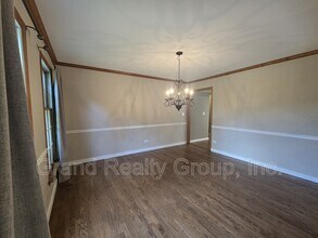 1565 Old Barn Cir in Libertyville, IL - Building Photo - Building Photo