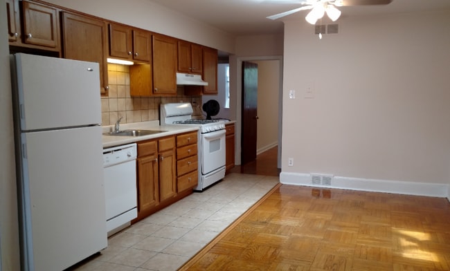 7314 Devon St, Unit C2 in Philadelphia, PA - Building Photo - Building Photo