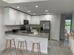 4854 30th St SW in Lehigh Acres, FL - Building Photo - Building Photo