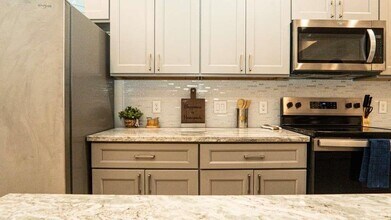 7803 Jester St in Houston, TX - Building Photo - Building Photo