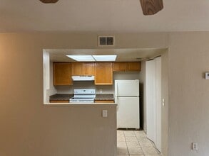 4304 SW 70th Terrace in Gainesville, FL - Building Photo - Building Photo