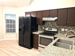 913 Pebble Beach Cir in Mount Juliet, TN - Building Photo - Building Photo