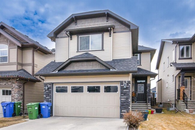 property at 48 Skyview Springs Cres NE