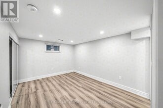 1391 Garvolin Ave in Pickering, ON - Building Photo - Building Photo