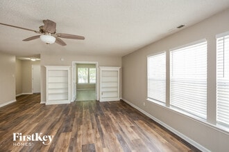 10265 Lothbury Cir in Fishers, IN - Building Photo - Building Photo