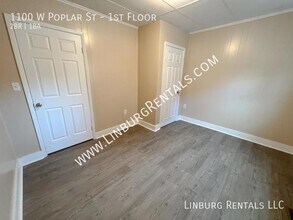 1100 W Poplar St-Unit -1st Floor in West York, PA - Building Photo - Building Photo