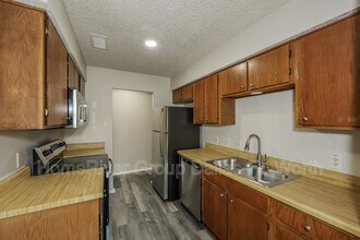 8428 Raymond Ave in Fort Worth, TX - Building Photo - Building Photo