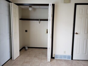 1770 Idaho St, Unit 3 in Green River, WY - Building Photo - Building Photo