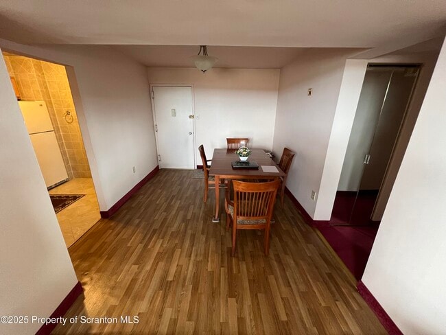 220 Linden St in Scranton, PA - Building Photo - Building Photo