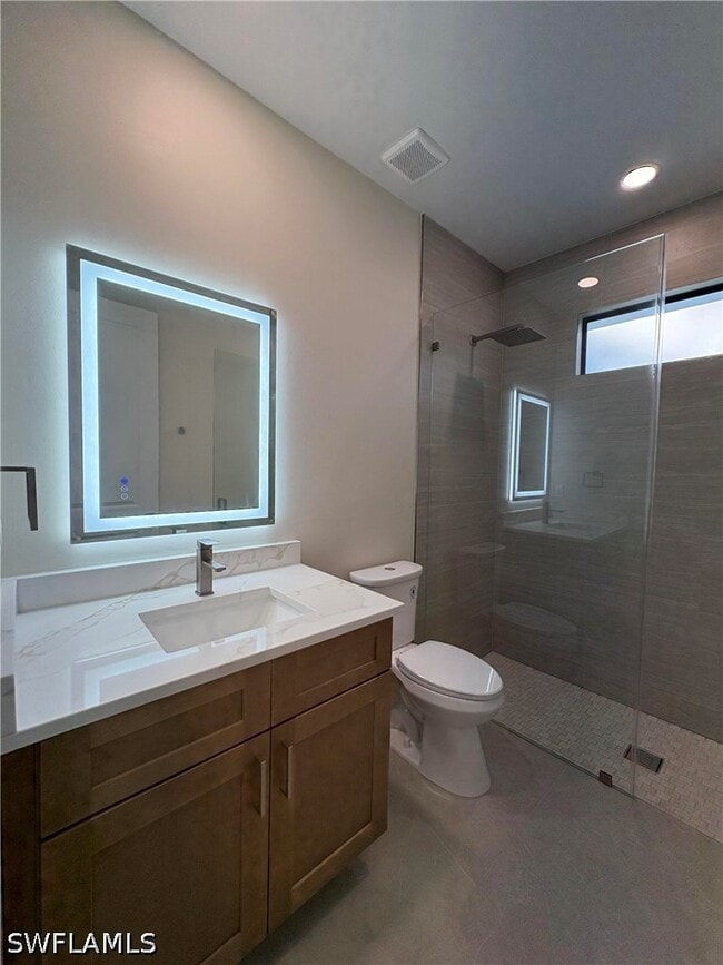 property at 526 37th Ave NE