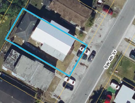 652 SW 4th St, Unit 2 in Belle Glade, FL - Building Photo