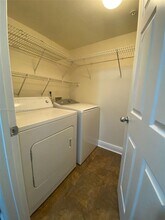 2520 Centergate Dr in Miramar, FL - Building Photo - Building Photo