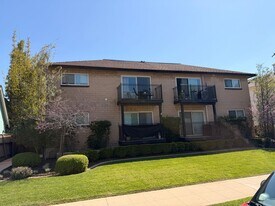 931 D Ave in Coronado, CA - Building Photo