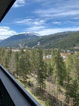 22097 US Hwy 6 in Keystone, CO - Building Photo