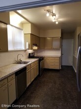 3632 Watson Rd in St. Louis, MO - Building Photo - Building Photo