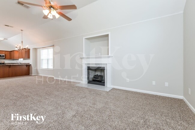 2218 Village Ln in Calera, AL - Building Photo - Building Photo