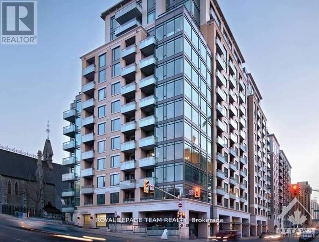 property at 238 Besserer St