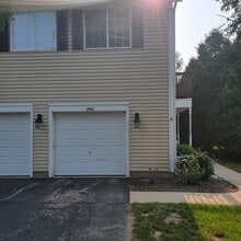 1540 Hickory Rd in Woodstock, IL - Building Photo - Building Photo