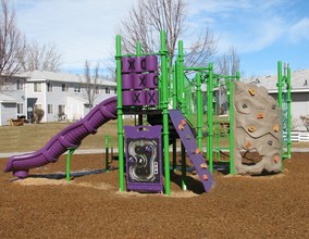 Northwest Pointe Apartments in Boise, ID - Building Photo - Building Photo