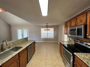 1521 Mansfield Rd in Statesboro, GA - Building Photo - Building Photo