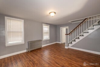 217 MacArthur Ave in Sayreville, NJ - Building Photo - Building Photo