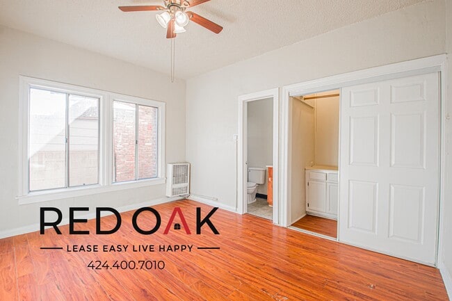 property at 1243 S Mariposa Ave