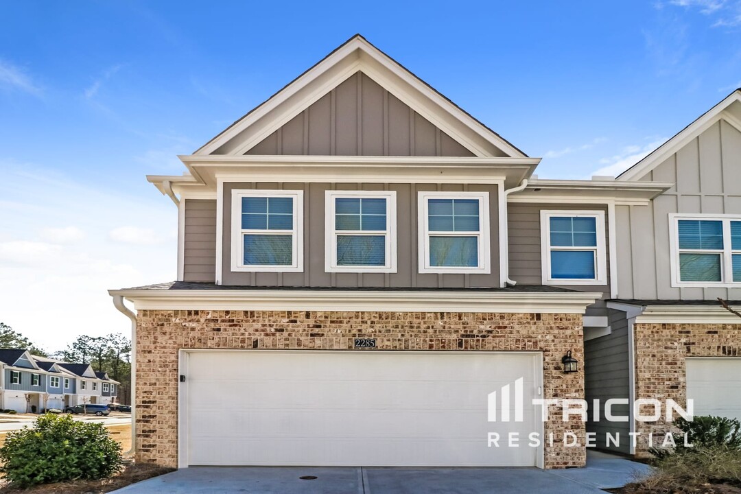2285 Rosemary Park Ln in Lawrenceville, GA - Building Photo