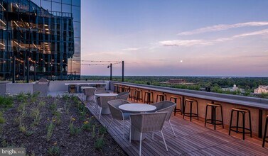 4710 Elm St in Bethesda, MD - Building Photo - Building Photo