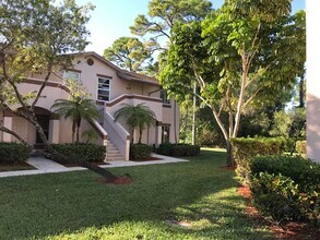 4528 Oak Terrace Dr in Greenacres, FL - Building Photo - Building Photo