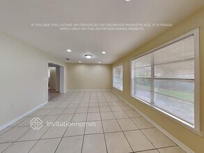 6980 SW 30th St in Miramar, FL - Foto de edificio - Building Photo