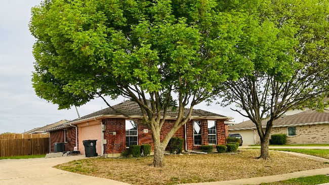 property at 1013 Chesterfield Dr