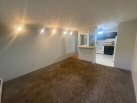 8826 E Florida Ave in Denver, CO - Building Photo