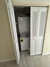 5200 N Flagler Dr in West Palm Beach, FL - Building Photo - Building Photo