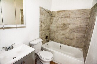 7891 Gallahad St in Houston, TX - Building Photo - Building Photo