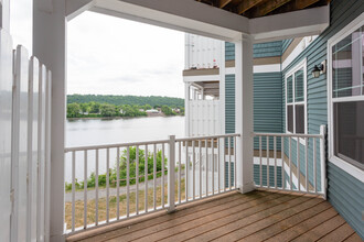 Captains Lookout in Cohoes, NY - Building Photo - Building Photo