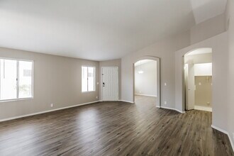 8871 W Morningside Dr in Peoria, AZ - Building Photo - Building Photo