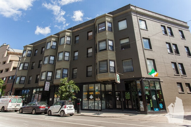 property at 2632 N Lincoln Ave