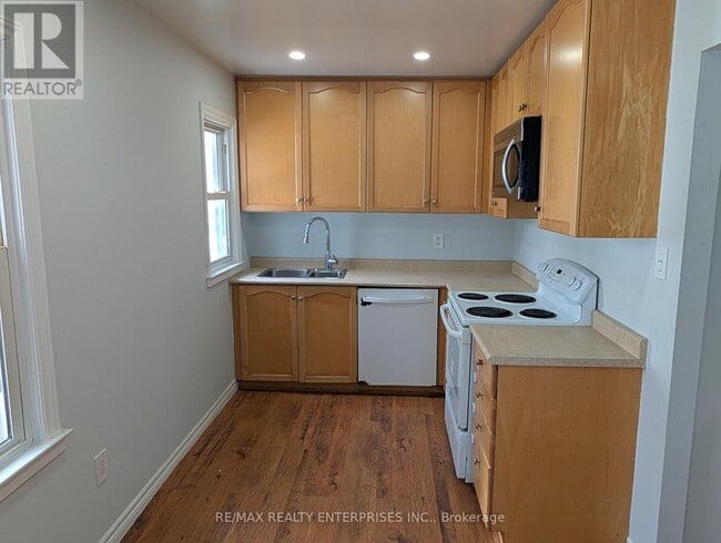 25 Tedder St in Toronto, ON - Building Photo - Building Photo