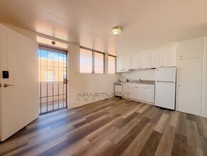 1408 Liliha St in Honolulu, HI - Building Photo - Building Photo