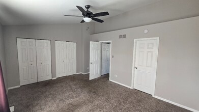 2705 Canyon Dr in Plainfield, IL - Foto de edificio - Building Photo