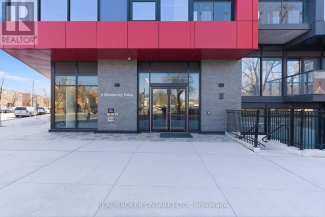 2 Manderley Dr in Toronto, ON - Building Photo - Building Photo