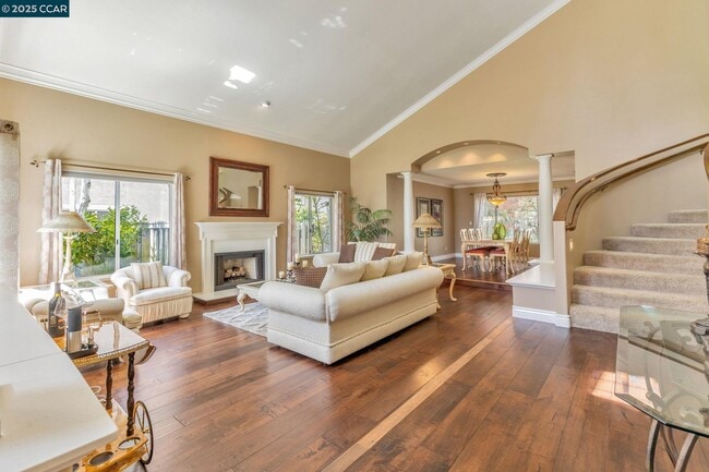 668 Sun Tree Ct in Danville, CA - Building Photo - Building Photo