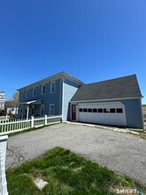 54 High St in Groton, CT - Building Photo - Building Photo