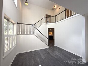 10777 Essex Hall Dr in Charlotte, NC - Foto de edificio - Building Photo