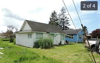 property at 300 E Curtis St