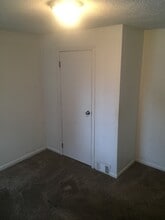 496 Blossom Rd, Unit 496 Blossom Lower in Rochester, NY - Building Photo - Building Photo