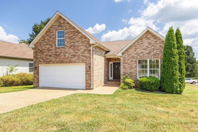 4013 Kristen St, Unit 2 in Spring Hill, TN - Building Photo - Building Photo