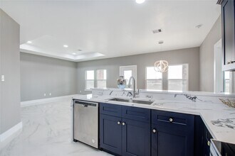 1764 Rd 5722 in Cleveland, TX - Building Photo - Building Photo